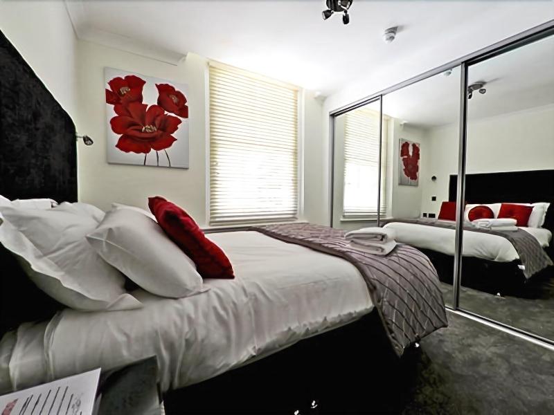 Ship Leopard Boutique Hotel - Oda