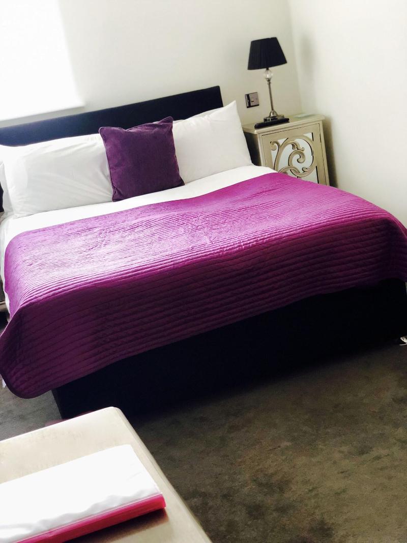 Ship Leopard Boutique Hotel - Oda