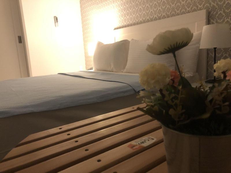 Columbia Hotel - Oda
