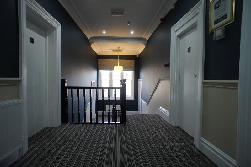 Applewood Hotel - Lobi