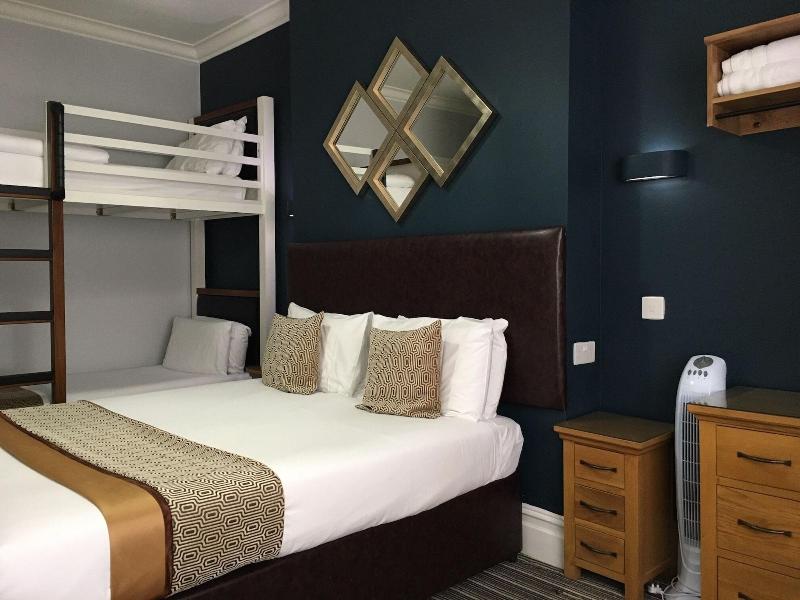 Applewood Hotel - Oda