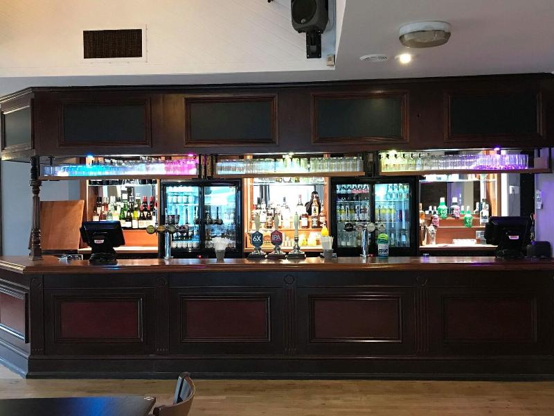 The Riverside Inn - Bar