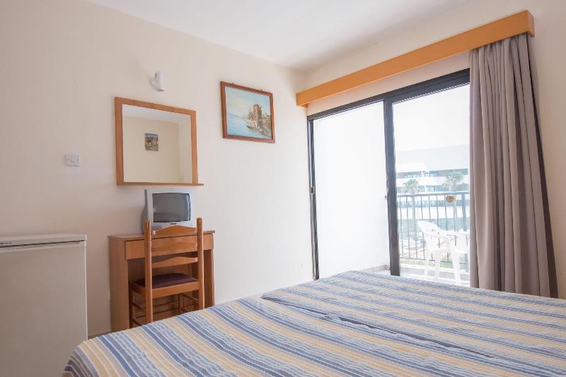 Kkaras Hotel - Oda