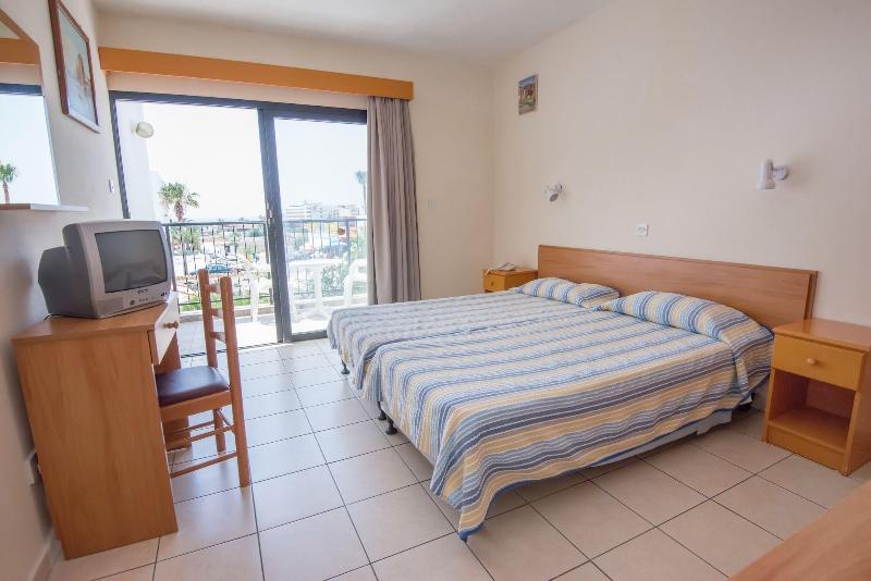 Kkaras Hotel - Oda