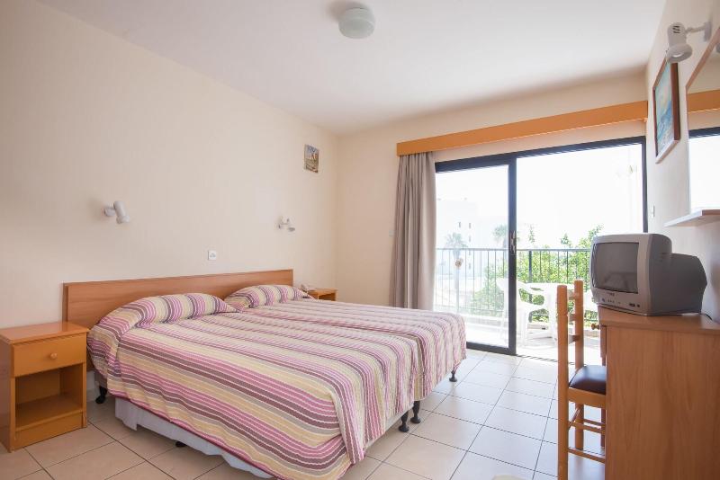 Kkaras Hotel - Oda