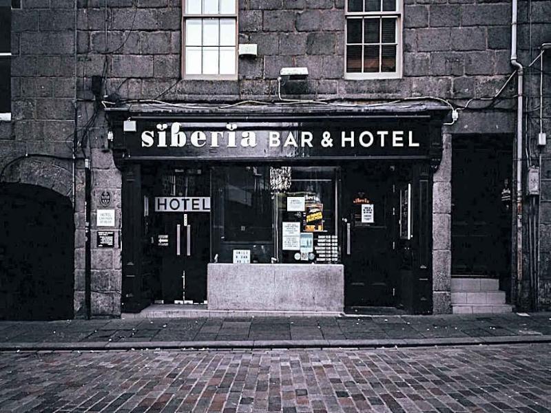 Siberia Bar & Hotel - Genel