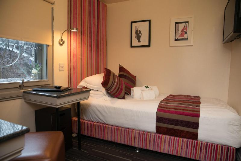 Siberia Bar & Hotel - Oda
