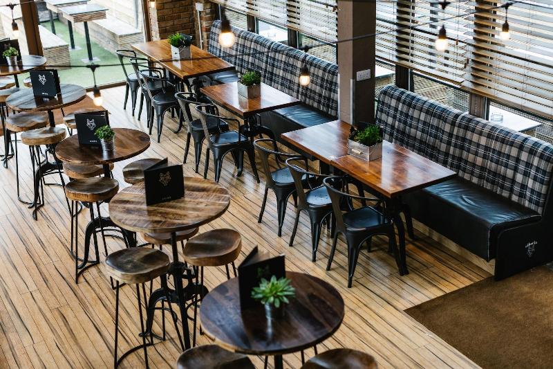Siberia Bar & Hotel - Restoran