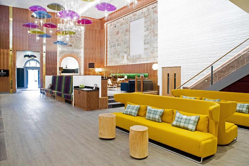 Sandman Signature Aberdeen Hotel - Lobi