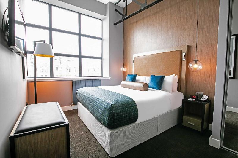 Sandman Signature Aberdeen Hotel - Oda