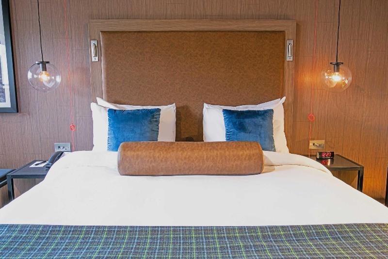 Sandman Signature Aberdeen Hotel - Oda