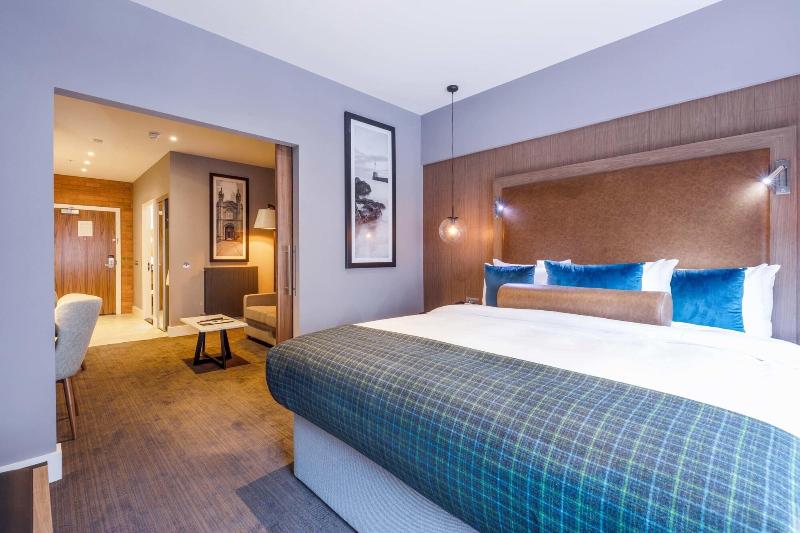 Sandman Signature Aberdeen Hotel - Oda
