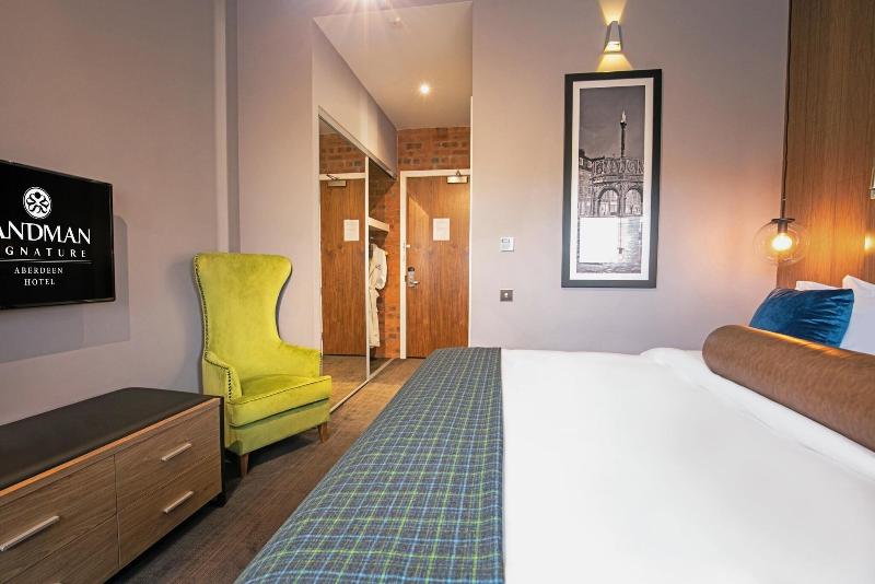 Sandman Signature Aberdeen Hotel - Oda