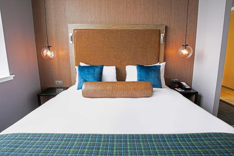 Sandman Signature Aberdeen Hotel - Oda