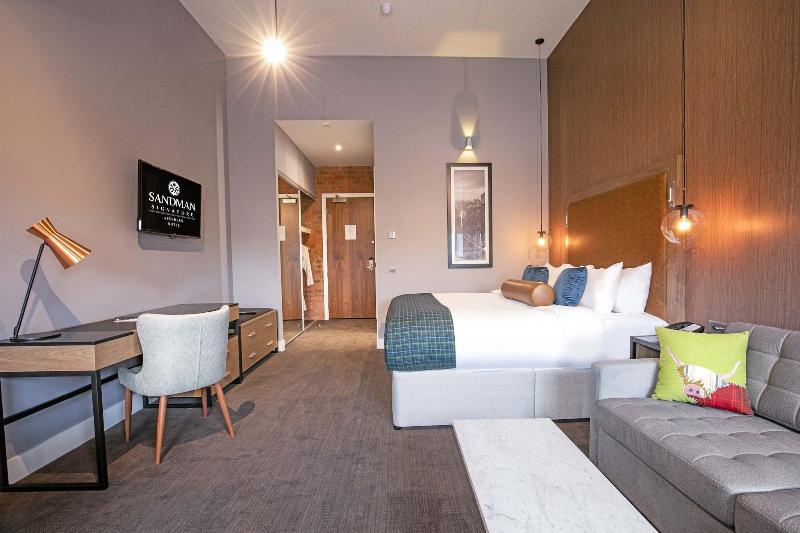 Sandman Signature Aberdeen Hotel - Oda