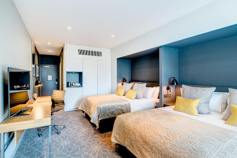 Apex City Of Bath Hotel - Oda