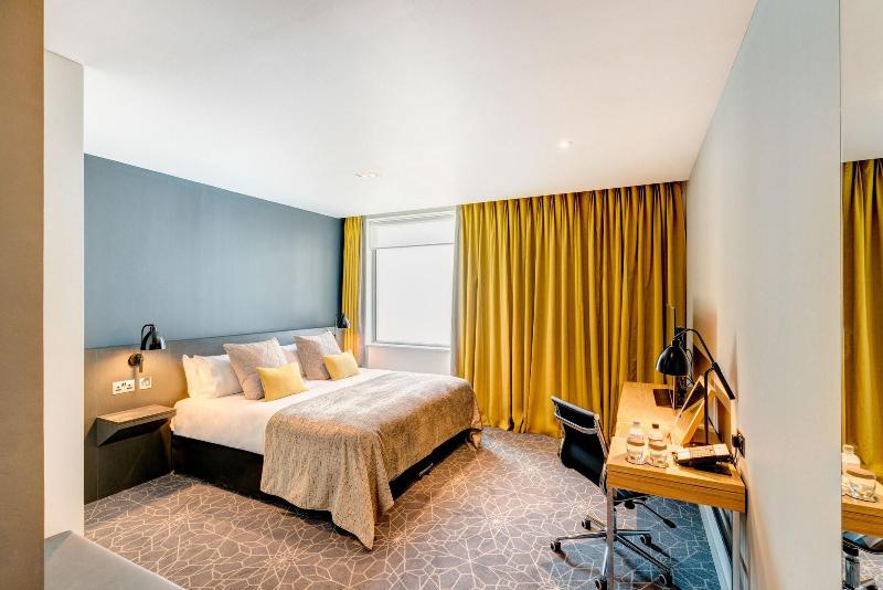 Apex City Of Bath Hotel - Oda