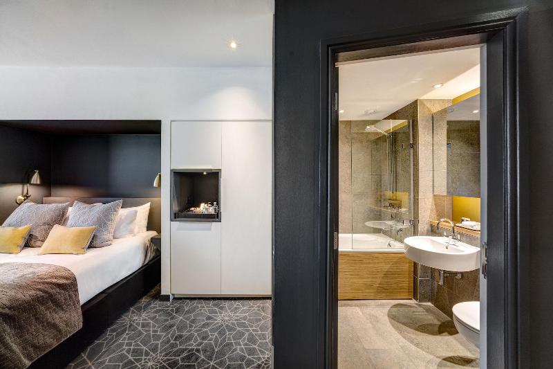 Apex City Of Bath Hotel - Oda