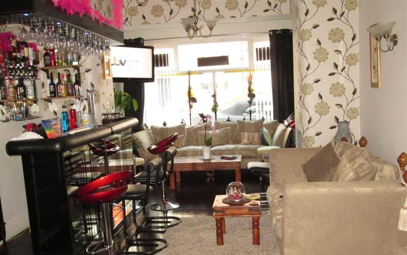 The Garnett Hotel - Bar