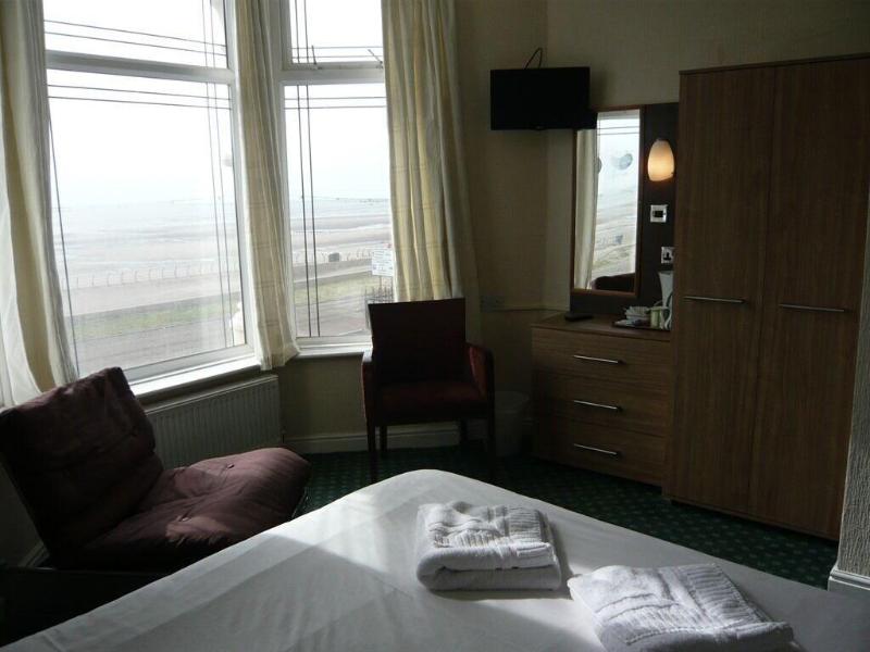 Dutchman Hotel - Oda