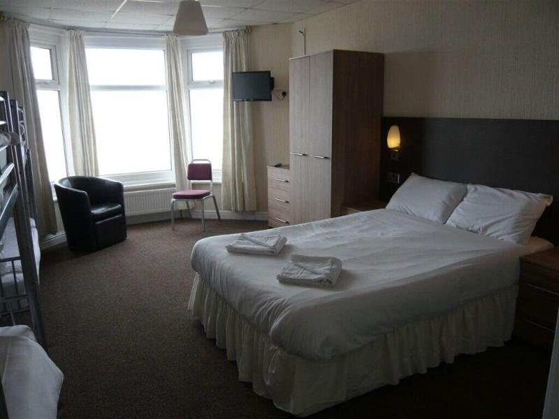 Dutchman Hotel - Oda