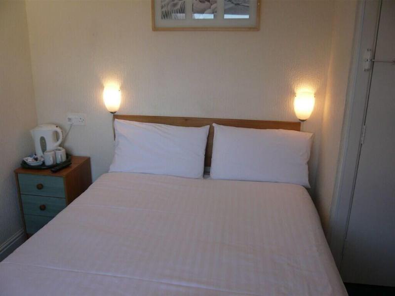 Dutchman Hotel - Oda