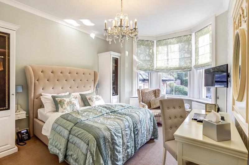 The Alexandra Court Hotel - Oda