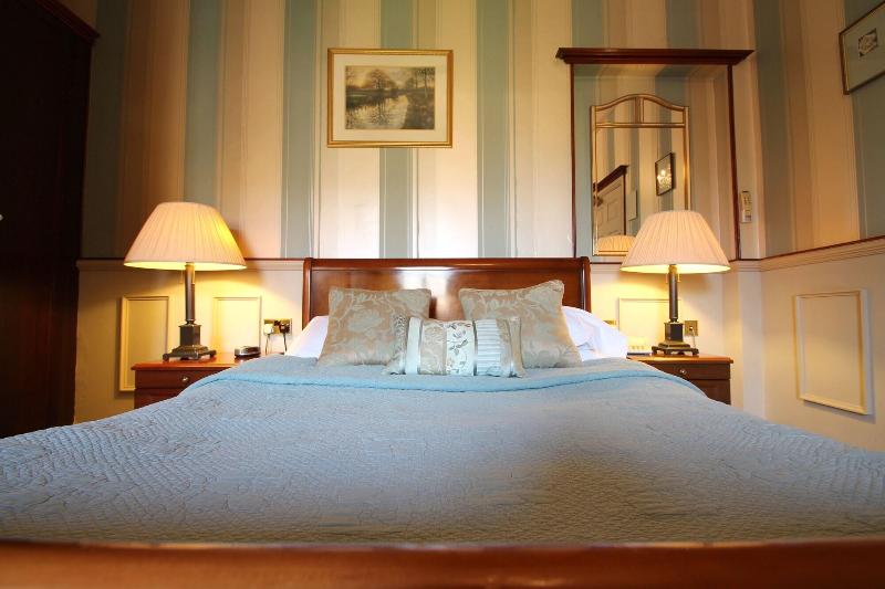 The Alexandra Court Hotel - Oda