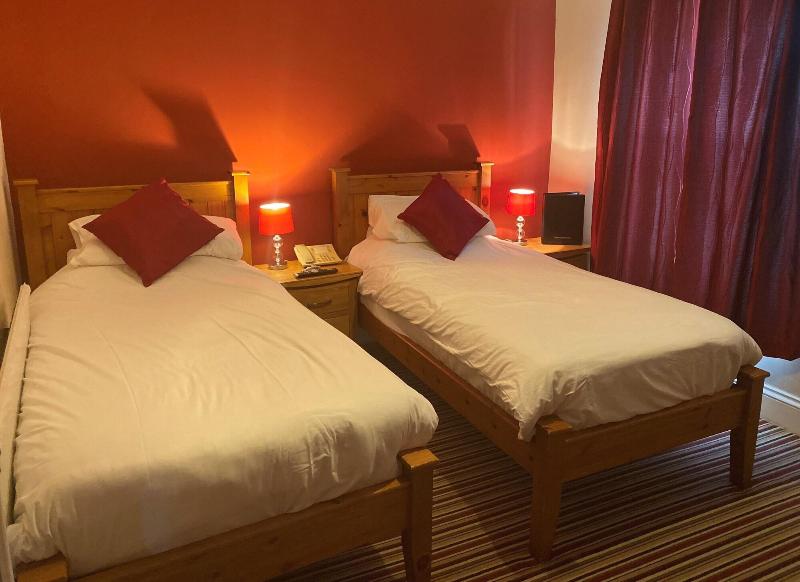 Boars Head Hotel - Oda