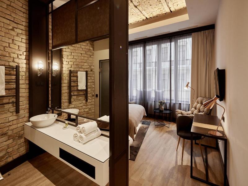 The Loft Budapest - Genel