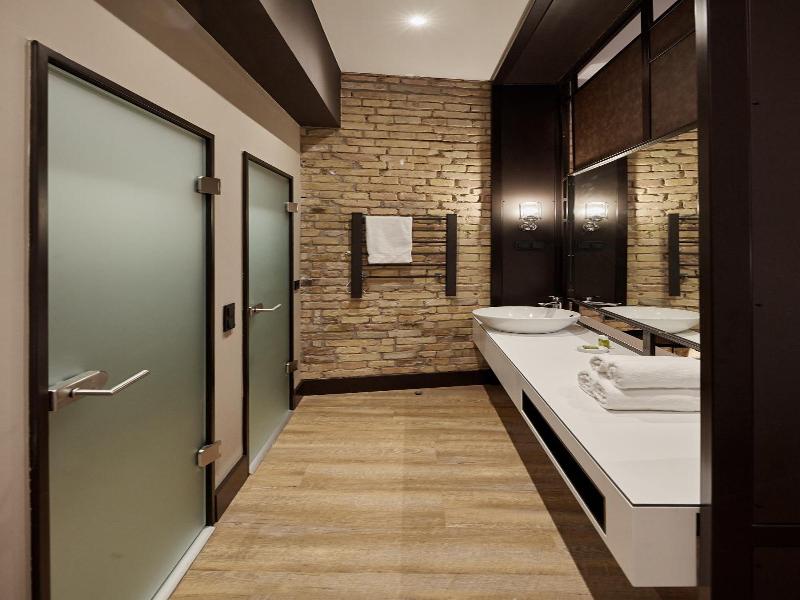 The Loft Budapest - Genel