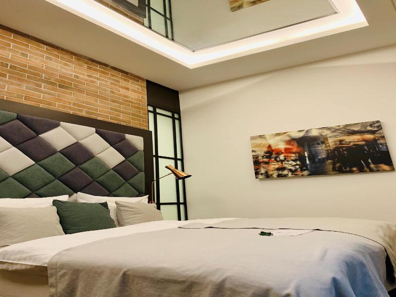 The Loft Budapest - Genel