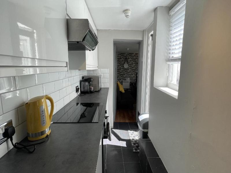 Ei8Ht Brighton Apartments - Genel
