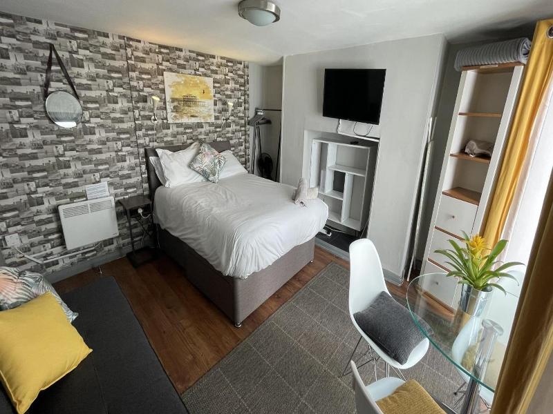 Ei8Ht Brighton Apartments - Genel