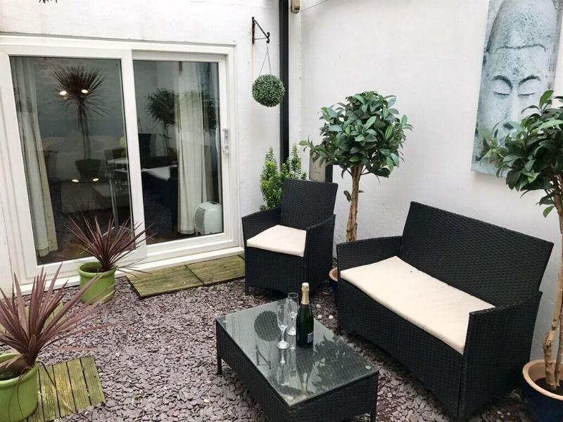 Ei8Ht Brighton Apartments - Oda