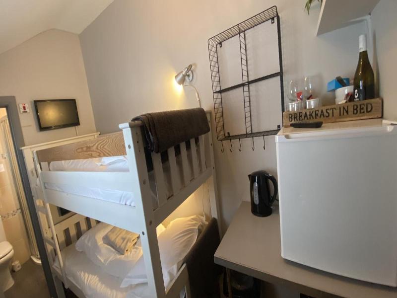 Ei8Ht Brighton Apartments - Oda