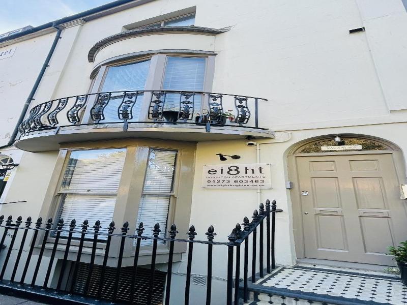 Ei8Ht Brighton Apartments - Oda