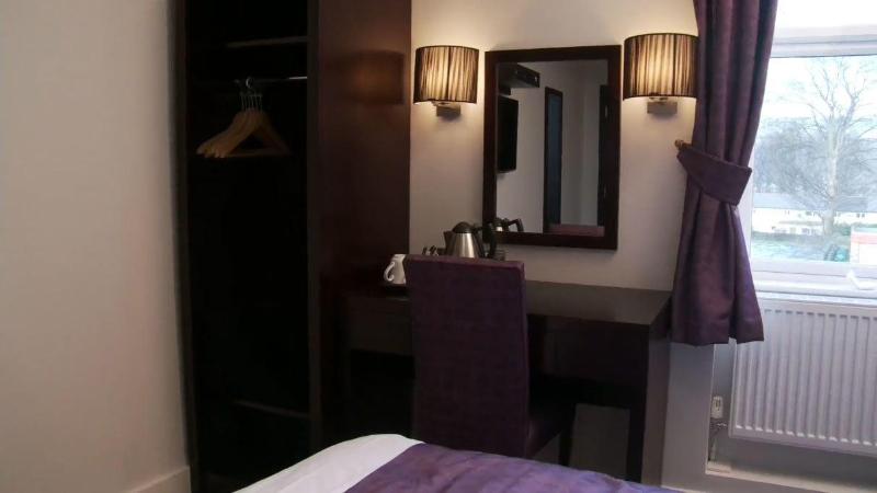 The Abbey Lodge Hotel - Oda