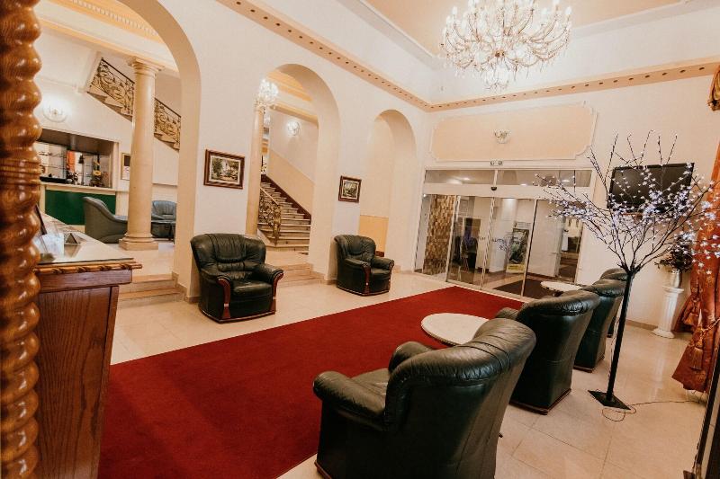 Tisza Hotel - Lobi
