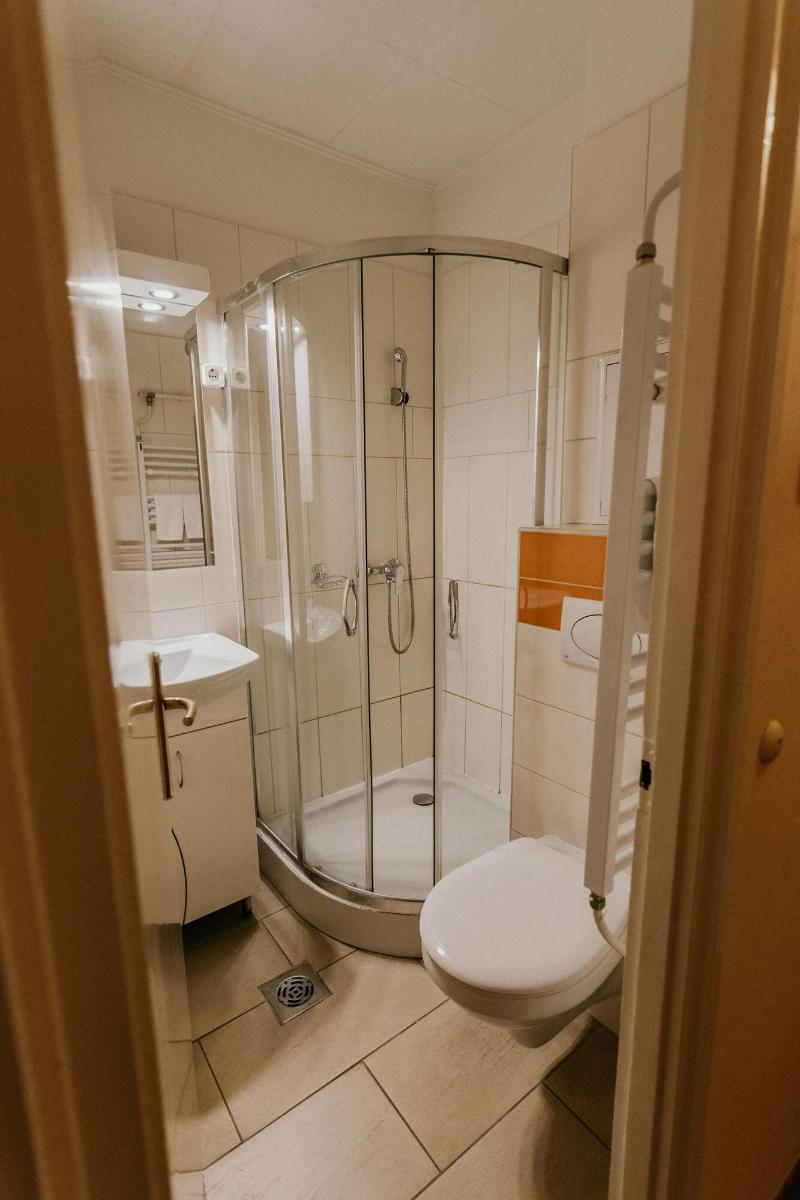 Tisza Hotel - Oda