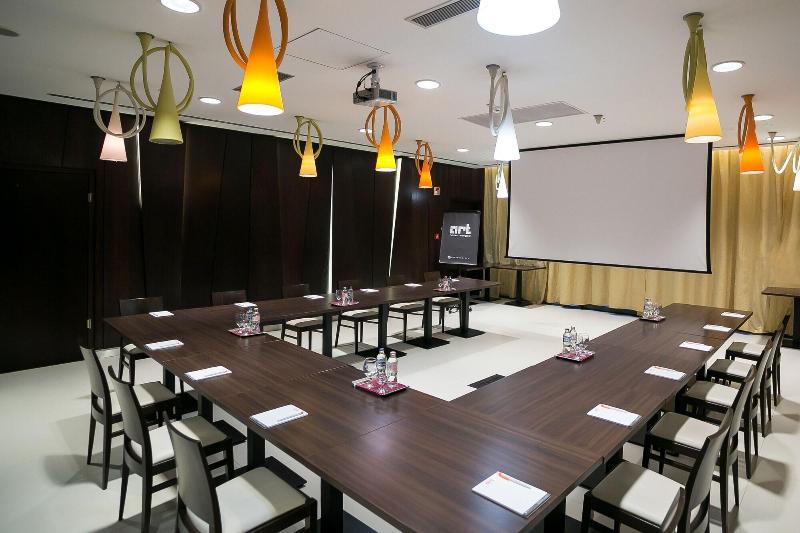 Art Hotel Szeged - Toplantı