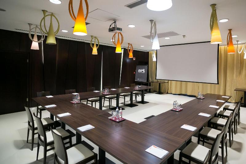 Art Hotel Szeged - Toplantı
