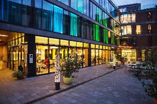 Art Hotel Szeged otel fotoğrafı