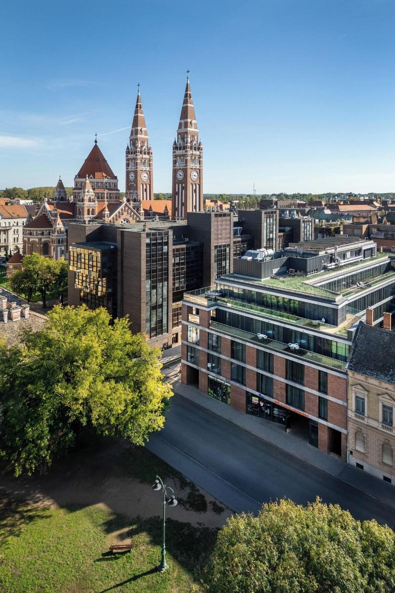 Art Hotel Szeged - Genel