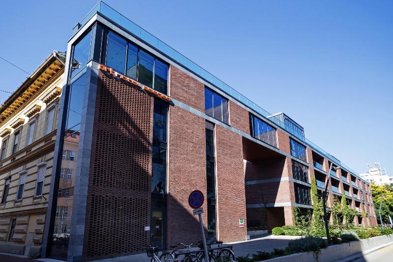 Art Hotel Szeged - Genel