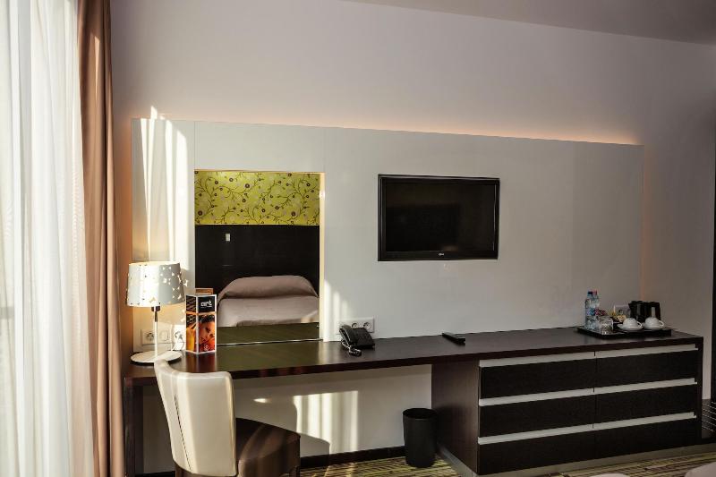 Art Hotel Szeged - Oda