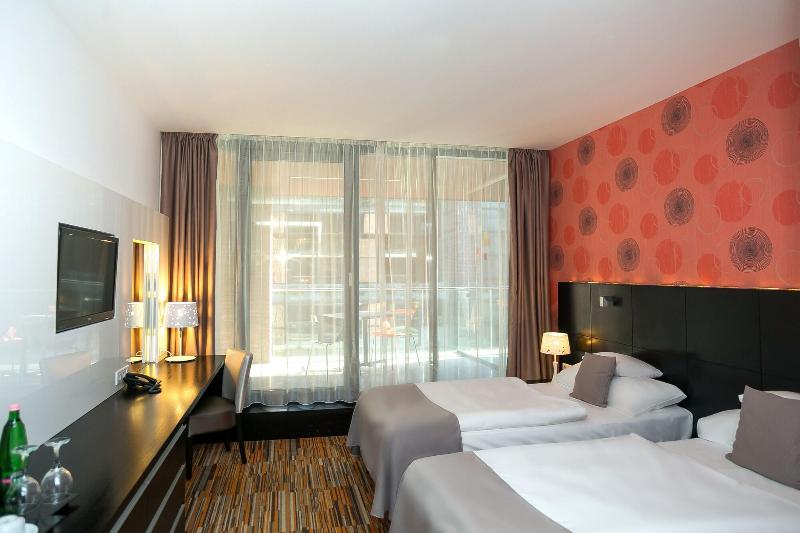 Art Hotel Szeged - Oda