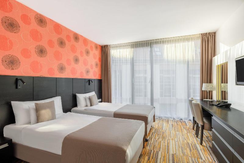 Art Hotel Szeged - Oda
