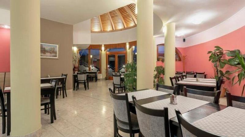 Sándor Hotel - Restoran