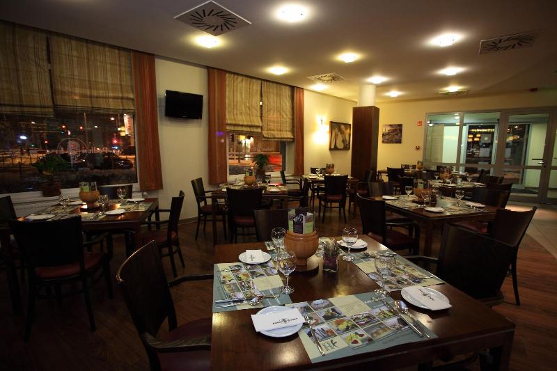 Famulus Hotel - Restoran